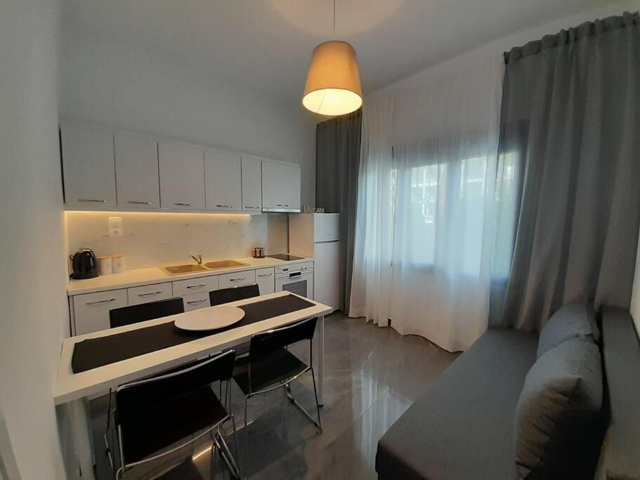 D4 Central Luxury Apartment Volos Exterior foto